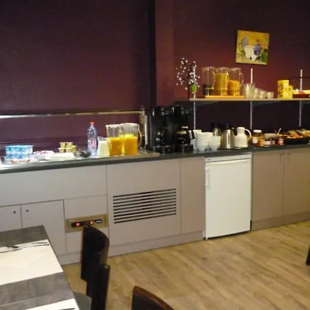 Regina Hotel